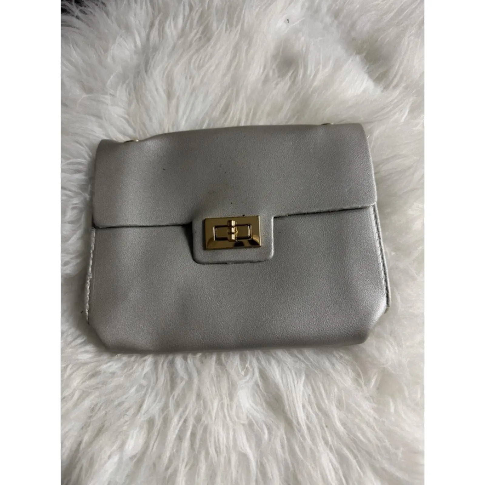 Elegant Gray Clutch with Gold Hardware - Perfect for Evening Events and Special Occasions