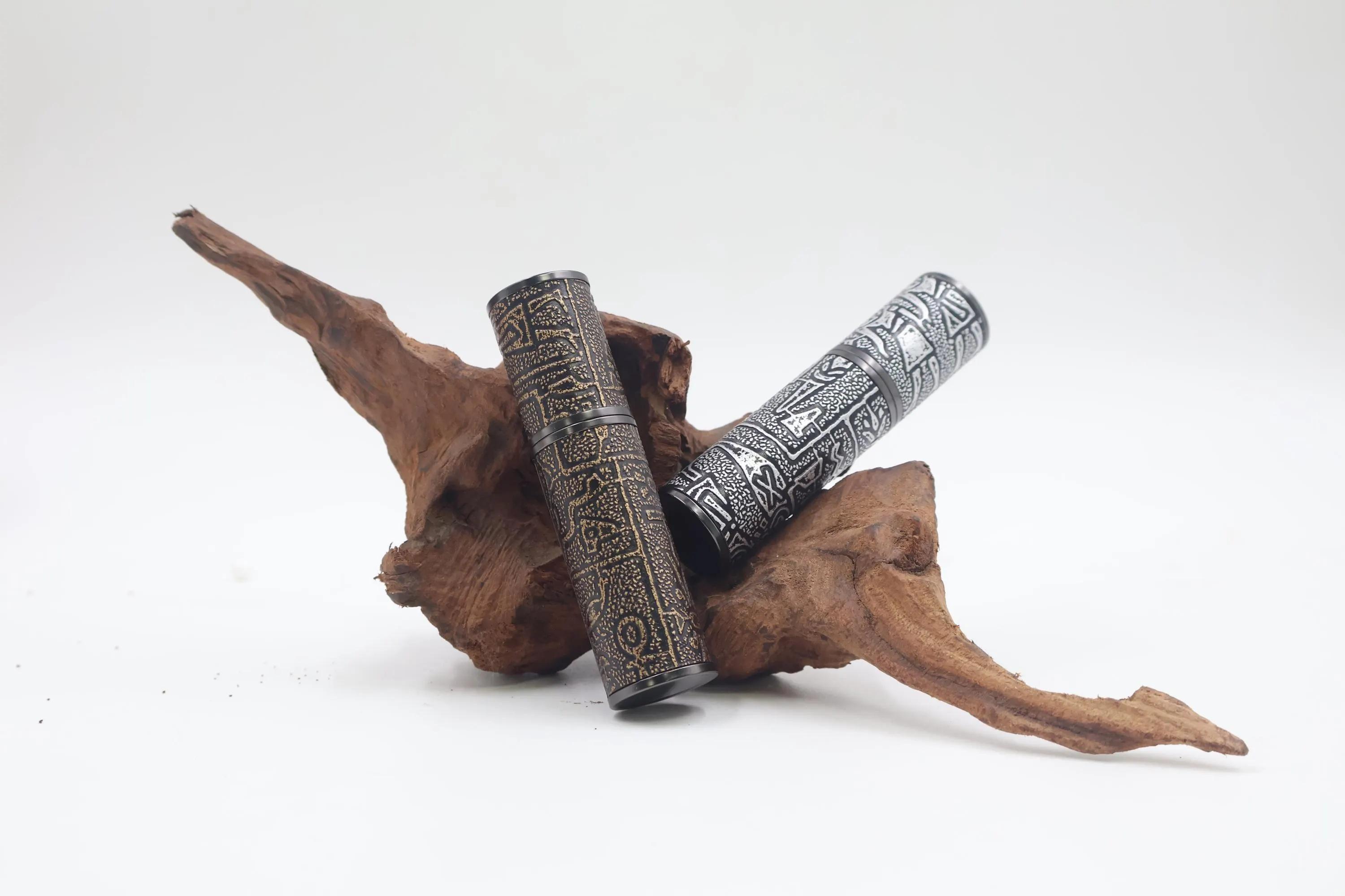 Luxury on the Go: The Vintage Perfume Sprayer You Need