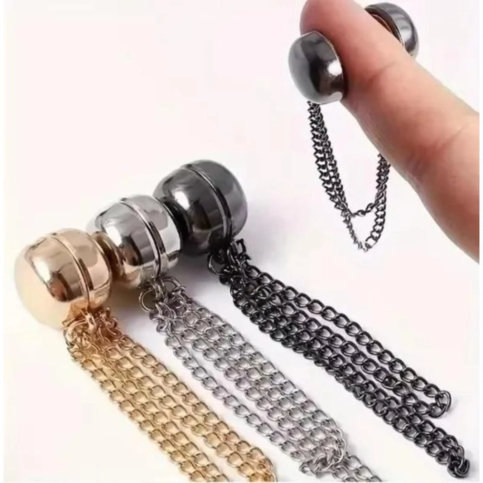 4pcs T-shirt Shortening Clothes with Adjustable Buckle,Hem Too Long Fixed Button, Magnetic Mother Buckle,Waist Button Safety Pin, Sewing Button Parts
