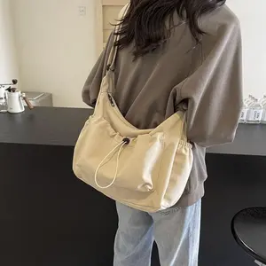 Japanese Minimalist Plaid Canvas Bag, Large Capacity 2026 New Autumn/Winter Shoulder & Crossbody Bag, High-End Dumpling Bag with Zipper Closure, Ideal for Campus, Work, Commute, Shopping & Daily Use