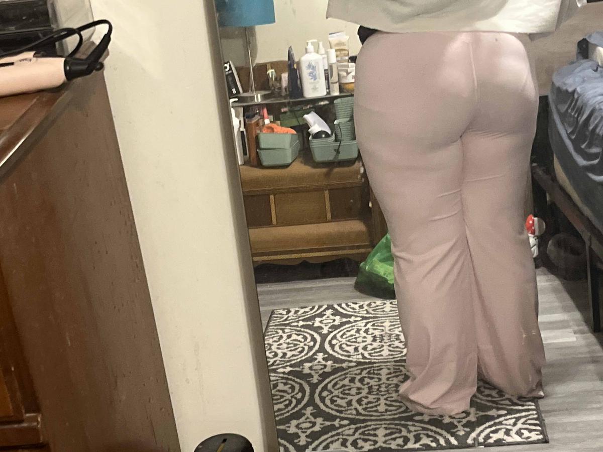 Item: Pink, L-Regular