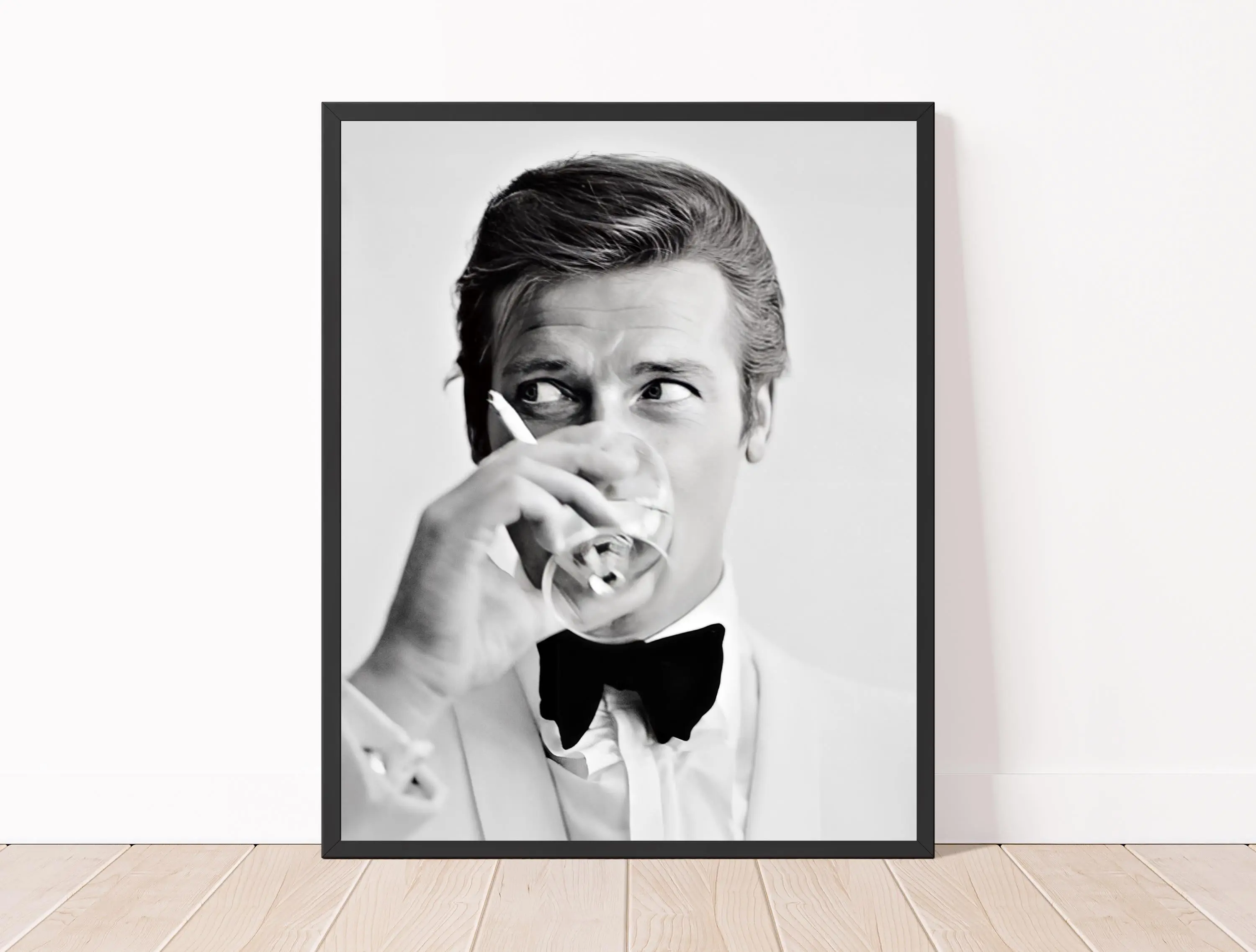 Vintage Black and White Roger Moore Photo Print Classic Hollywood 007 James Bond Poster- Trendy Preppy Apartment Gift -Poster Unframed