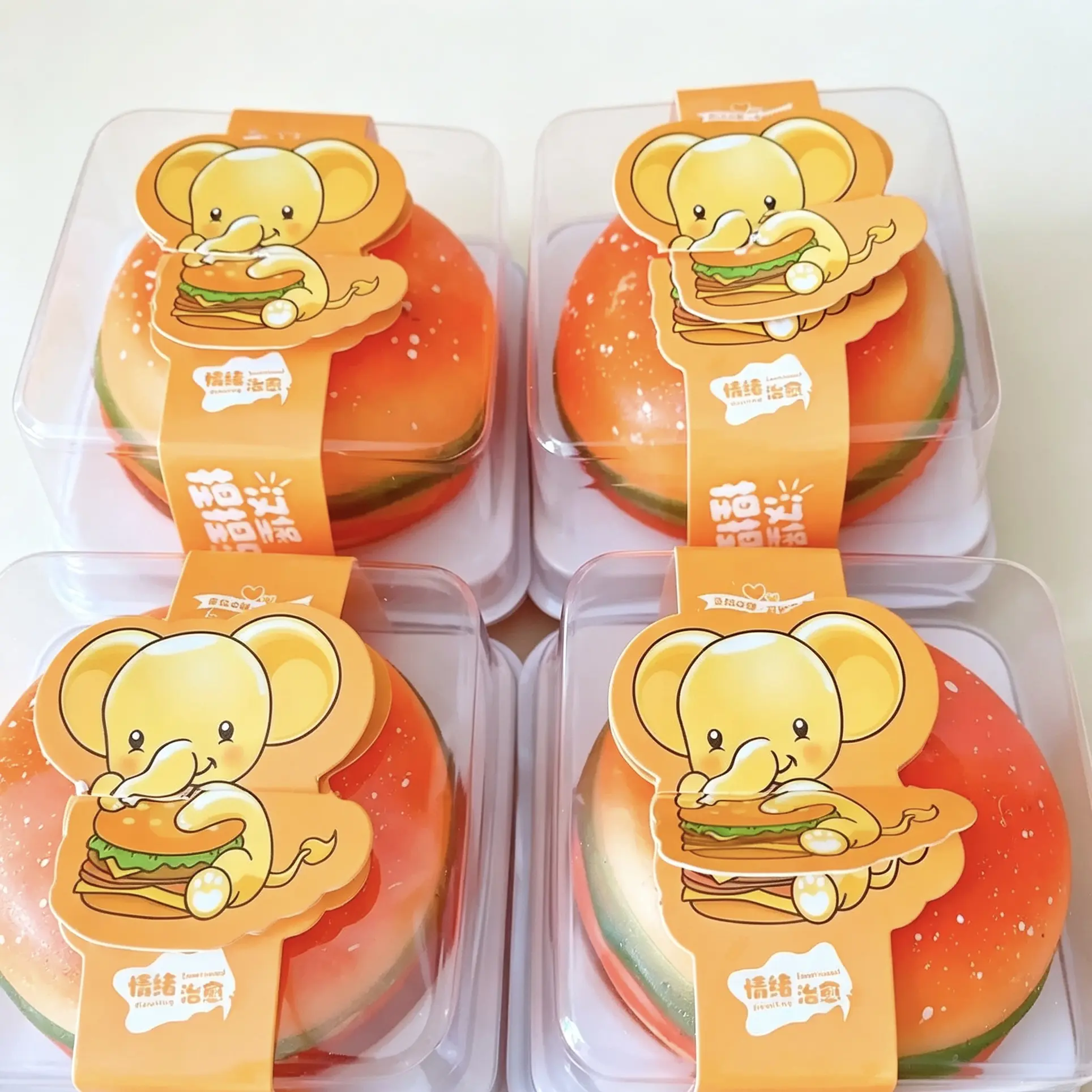 Simulation Hamburger Squishy Fidget Toy, Super Soft Slow Rebound Burger Squeeze Toy, Realistic Food Stress Relief Squishy Toy, Kawaii Hamburger Decompression Toy for Kids Adults Office Anxiety Relief Cute Holiday Gift