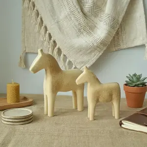 DIY Home Decor Craft Kit, Animal & Plant Theme, Rough Rabbit Acorn Ornament, Ideal for Crafting Projects, Unique Gift Idea