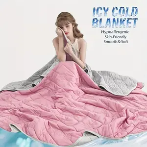 A cooling blanket for those who easily overheat while sleeping - A super soft, breathable, and heat-wicking summer blanket, large size for maximum comfort, perfect for relieving discomfort in hot weather, creating comfort in the bedroom | Smooth texture |