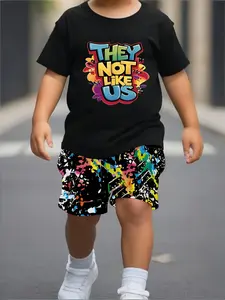 Boys' Printed Casual Summer Short Sleeve Set, Outdoor Sports Fashion T-Shirt & Shorts Two-Piece, Loose Fit Cartoon Pattern