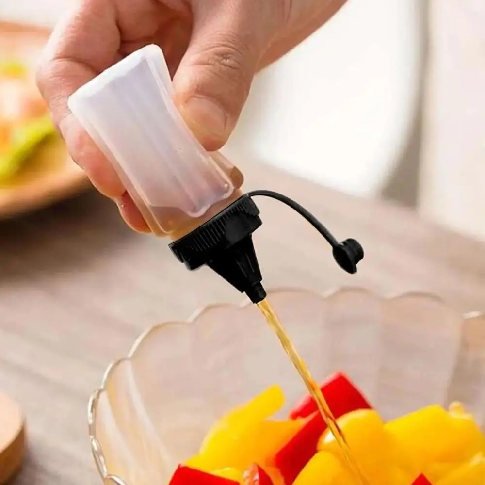 4pcs Small Ketchup Bottle, Portable Seasoning Bottle, Mini Condiment Bottle, Sauce Squeeze Bottle, Seasoning Squeeze Bottle for Kitchen