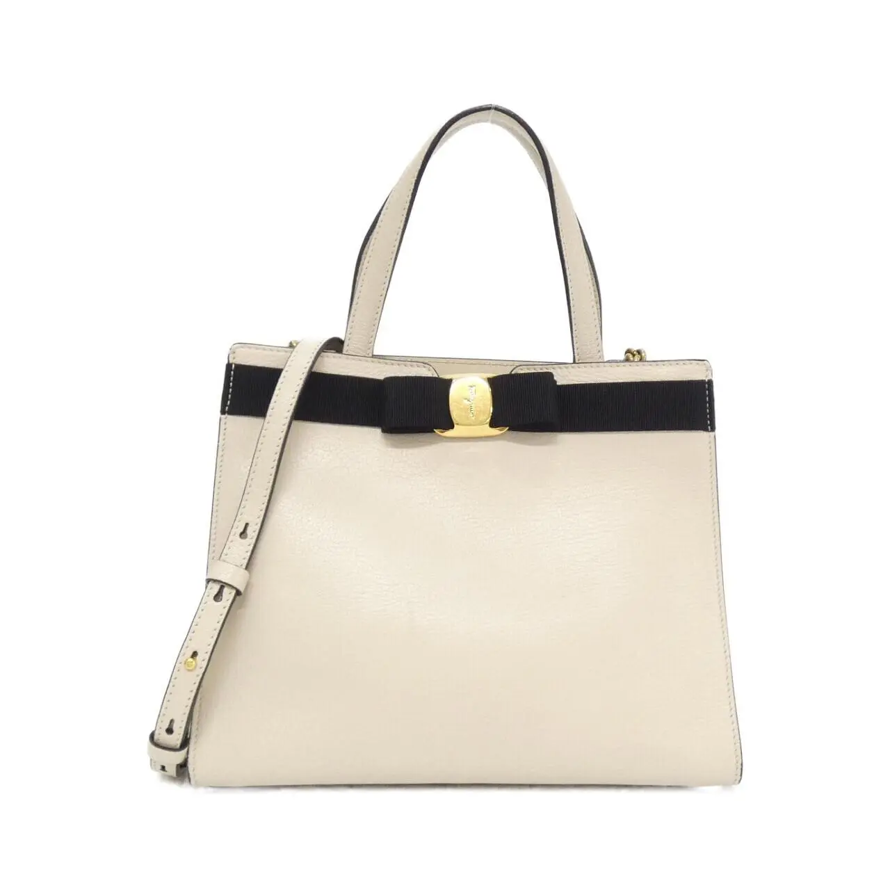 Pre-owned SALVATORE FERRAGAMO Calfskin Shoulder Bags Calf Handbag