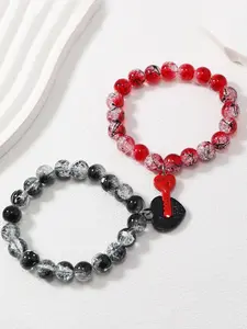 2-piece set of 10MM Gothic black and red couple magnetic bracelet with round beads, ice crushed glass round beads, jewelry matching, suitable for sisters, birthdays and Valentine's Day of couples, suitable for all occasions.