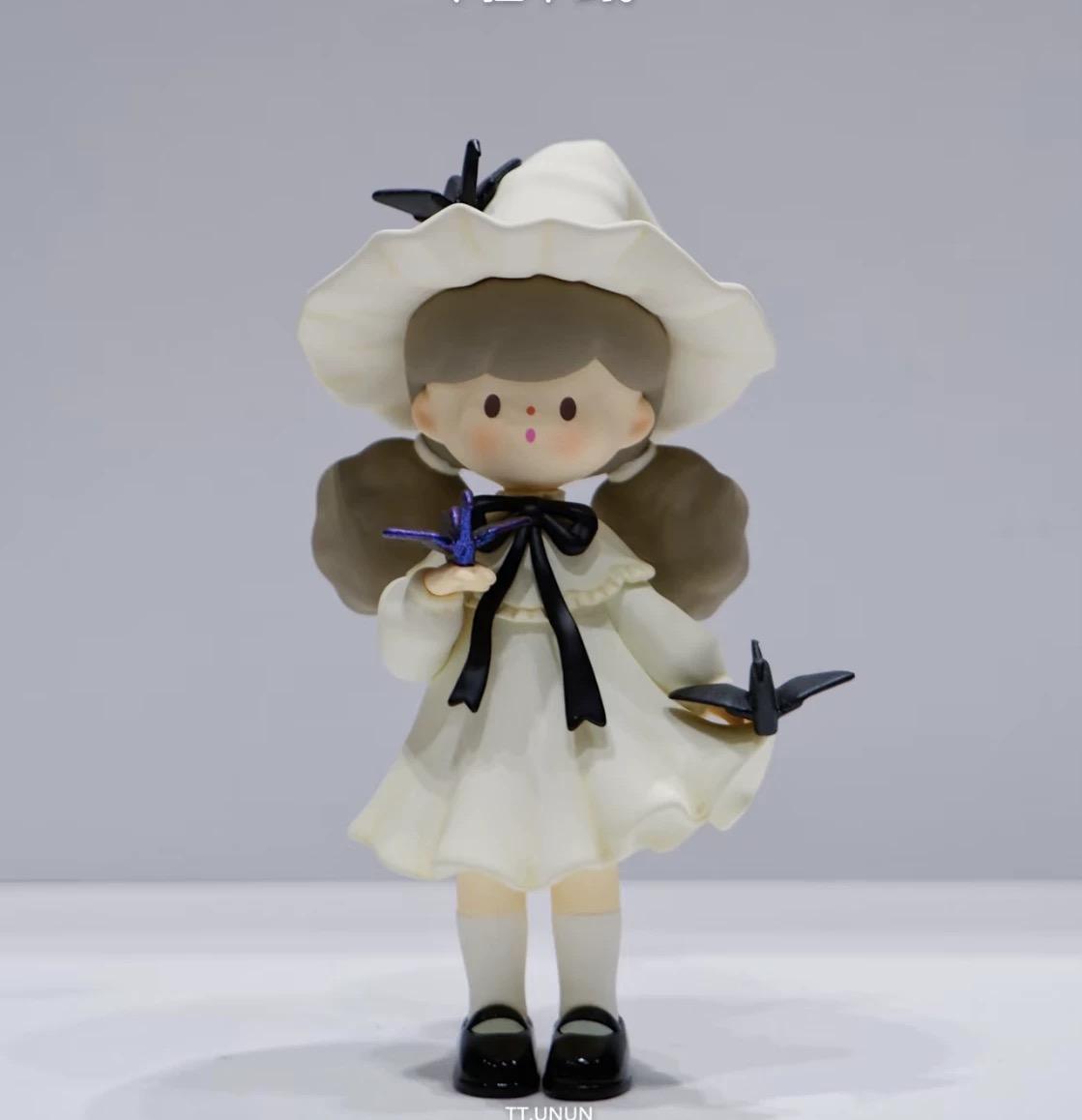 Molinta-Chasing Light Series-Figure dreamy light-chasing fairies! Each one is chasing the glow with stunning details, and the hidden style is super rare～ Unboxing instantly brings full healing vibes