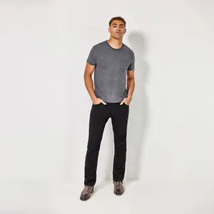 Wrangler Men's Regular Fit Straight Jeans
