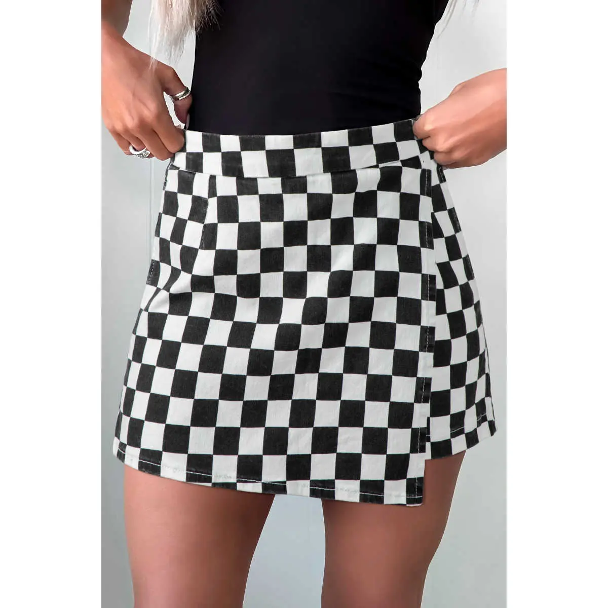 Women's Casual Fitted Plaid Cotton Gingham Shorts - Black Checkered Print, Overlap Denim Design, Day Clothes for Women (Including Skirt-Style Vibes)