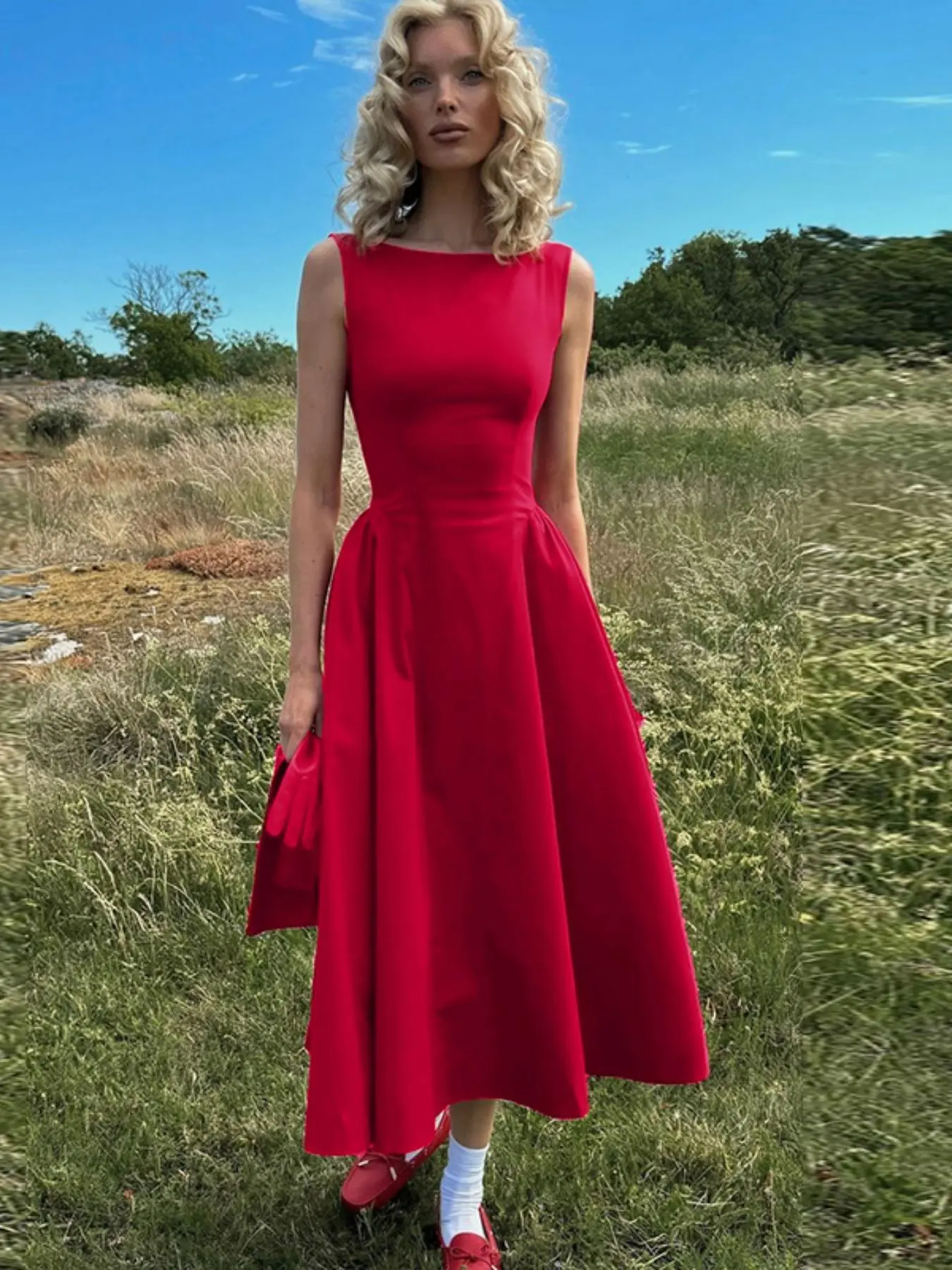 Women's Plain Backless Boat Neck A-Line Dress, Elegant Sleeveless Long Dress with Zipper Back, Perfect for Parties, Holidays and Wedding Guests, Summer Dress for Women - TikTok Shop Women's Plain Backless Boat Neck A-Line Dress, Elegant Sleeveless Long Dress with Zipper Back, Perfect for Parties, Holidays and Wedding Guests, Summer Dress for Women - TikTok Shop