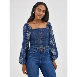 Hometown Wildflower Crop Women's Top Hometown Wildflower Crop Women's Top