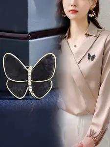 Elegant Butterfly Brooch Pin for Women, High-Grade Quality Floral Lapel Pin, Chic Gift for Princess Style