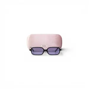 Pre-owned E26031834 Miu Miu Sunglasses Black
