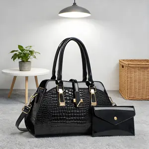 Women’s Crocodile Pattern Handbag, 2024 New Fashion Large Capacity Handbag with Adjustable Strap, Zipper Closure, Wristlet, and Edge Painting, Mother–Son Matching Design