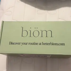 NOBS Jr Kid's Toothpaste – Fluoride Free, Remineralizing - Dentist Formulated - Natural Bubblegum Berry Flavor, Nano Hydroxyapatite - Made in The USA