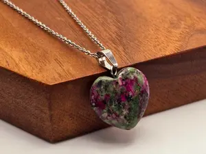 Elegance in Silver: 18-Inch Bloodstone Heart Pendant Necklace Crystal Jewelry Handmade