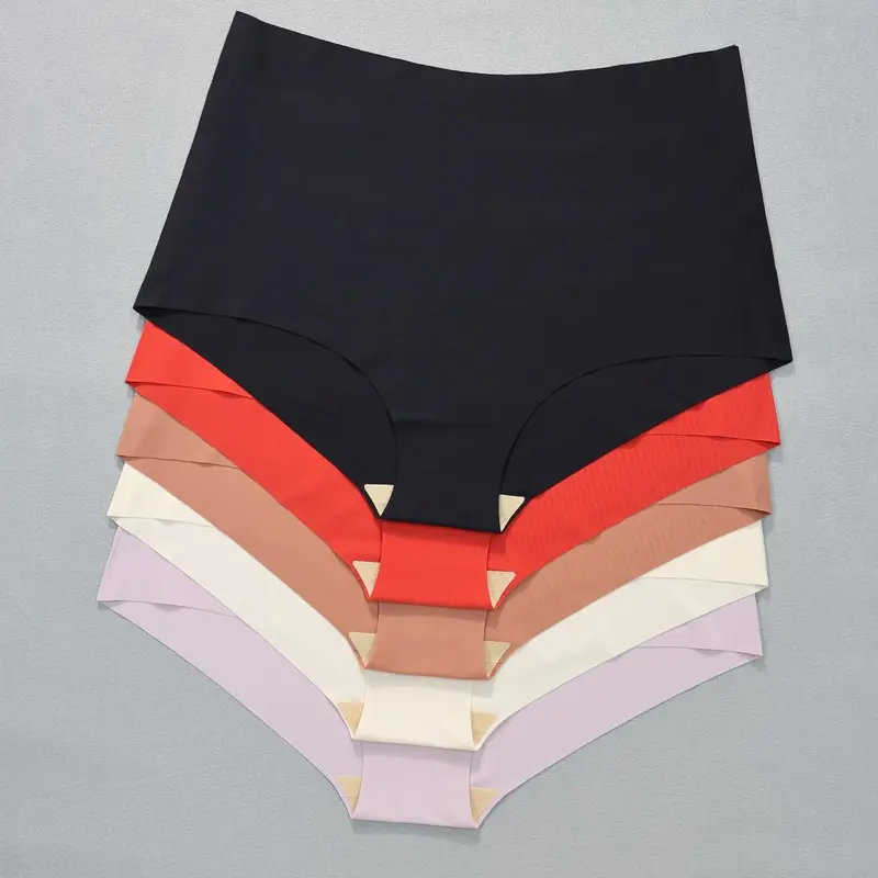 Plus Size Solid Color Nylon High Waist Knicker, Plus Size Seamless High Rise Panty, Women's Plus Basic Everyday Underwear for All Seasons, Smooth, Seamless Knickers, High Waisted Panties