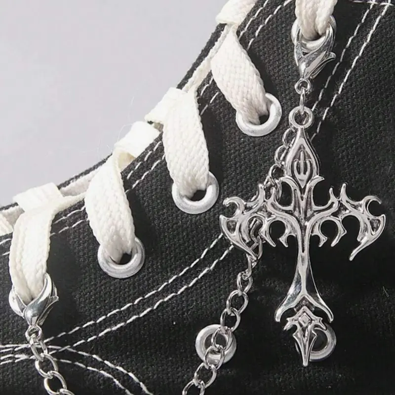 2pcs Cross Pendant Shoe Chain, Detachable Shoe Buckles, DIY Customization Shoe Boot Decoration Accessories, Decorative Shoe Accessories, Casual Style, All Seasons, Shoe Charms, Chain Shoes Charms