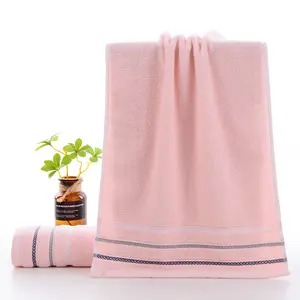 1pc microfiber hair drying towel, gradient striped design, highly absorbent, quick-drying, suitable for dry and wet hair, long and short hair. A great gift for women, suitable for weddings, home relaxation, beach, yoga, and more. Pink.