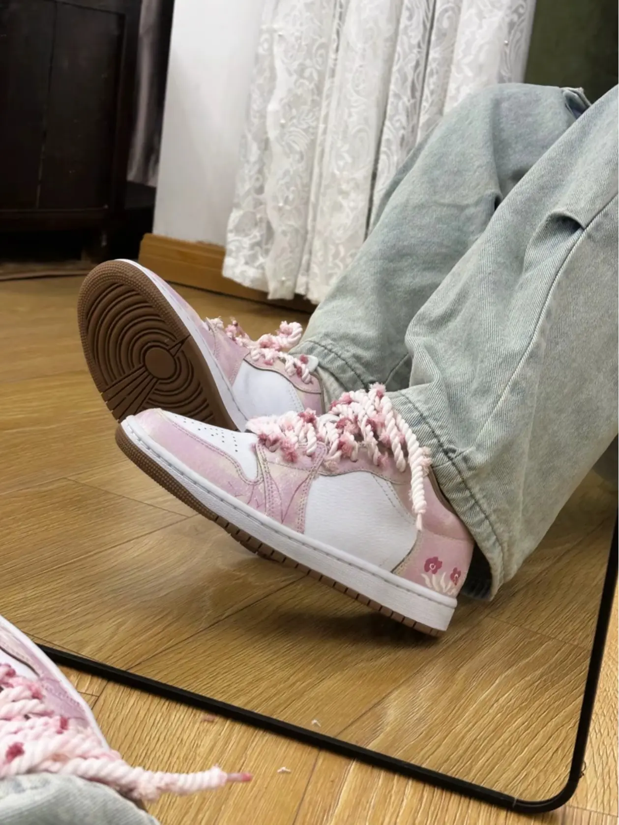 Sweet Floral Print Leather Casual Shoes Pink & White Matching, Wear-resistant Brown Rubber Outsole, Suitable For School Commute Mall Visits Daily Errands