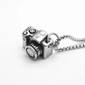 New Men's Titanium Steel Necklace - Vintage Film Camera Pendant, Minimalist Design, Silver Metal Construction, Film Camera & Metal Construction Necklaces, Vintage Sweater Chain, Film Camera Necklaces
