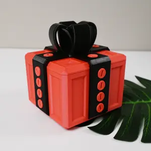 3D Annoyingly Funny Square Gift Box with Plastic Screws - Interactive Geometric Puzzle Novelty Gag Gift for Christmas, Birthdays, Halloween - Durable Plastic Money Card, Prank Item | Screw Top Container