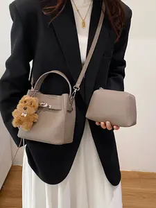 2-Piece Bucket Bag Set with Cute Bear Charm, Convertible Top Handle Crossbody Purse, Matching Pouch for Daily Use, Elegant Style, All Seasons, Fashionable Unique Bags, Everyday Bags, Elegant Stylish Purse