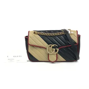 Pre-owned GUCCI Leather Shoulder Bags Calfskin Medium GG Marmont Shoulder Bag Black JV00273