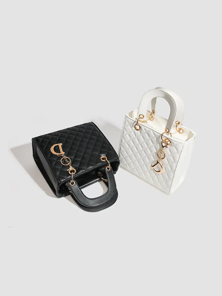 Diamond-stitched lace small bag for women, 2026 new style, versatile, shoulder strap crossbody bag, stylish little square handbag