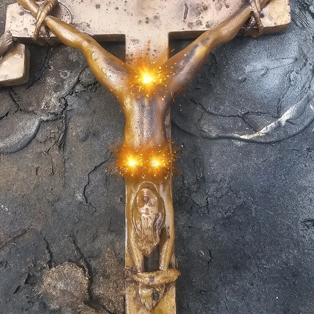 Crucified Decor Religious