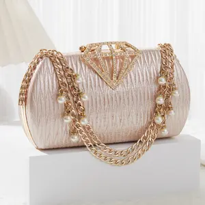 Sparkly Women’s Champagne Evening Clutch Purse Evening Bag with Diamond Shape Buckle Pearl Charms Chains Bridal Formal Bag Elegant Clutch Bag Lady Wedding Handbag Dinner Clutches Bag for Graduation Banquet Glamorous Prom Party Bridal Ideal Gift for Her