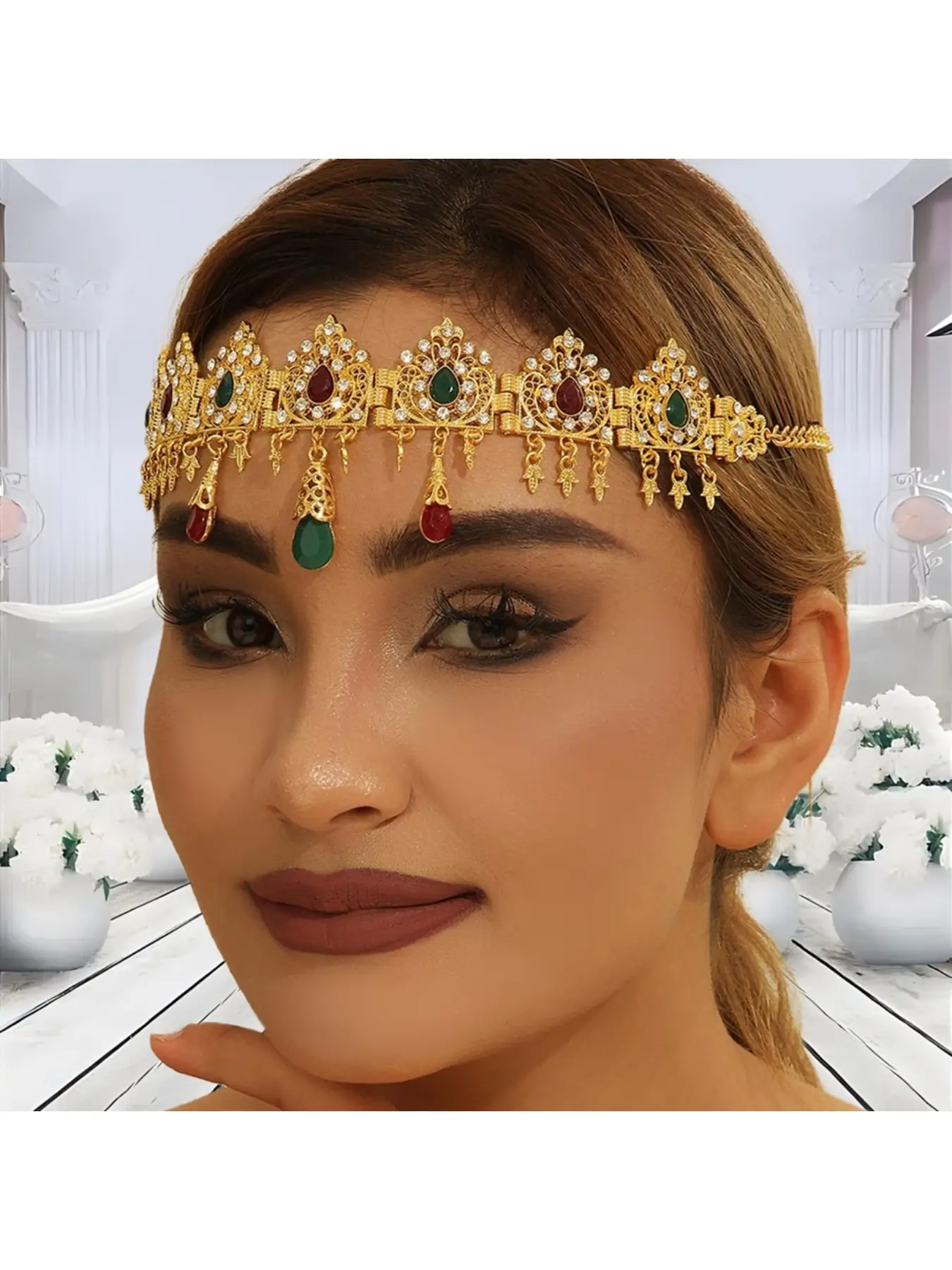 Middle East Best-selling Bridal Headwear Fashion Luxury Bridal Headpiece Gold Alloy Hollow Carving Inlaid Diamond Teardrop Crystal Fringe Head Chain