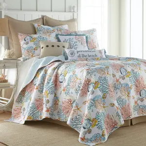 Bay Islands Quilt Set