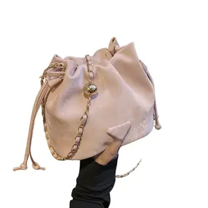 Simple Bucket Bag Crossbody Popular Chain Handbag Women's Beautiful Shoulder Medium Size Magnetic Buckle Street Trend Black Pink White Khaki house purse