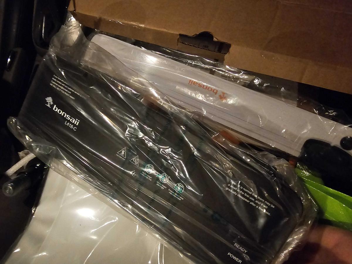 Item: 9 Inch Laminator + 40 Pouch