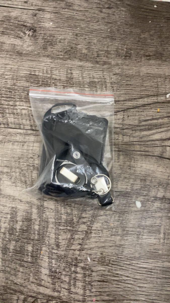 Item: Black, Pack of 2