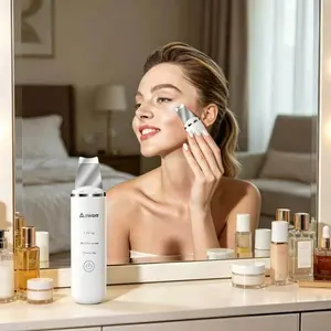 Facial Cleansing Device, Effective Skin Care Tool, Gentle Exfoliation & Deep Pore Cleaning, Ideal for Daily Use