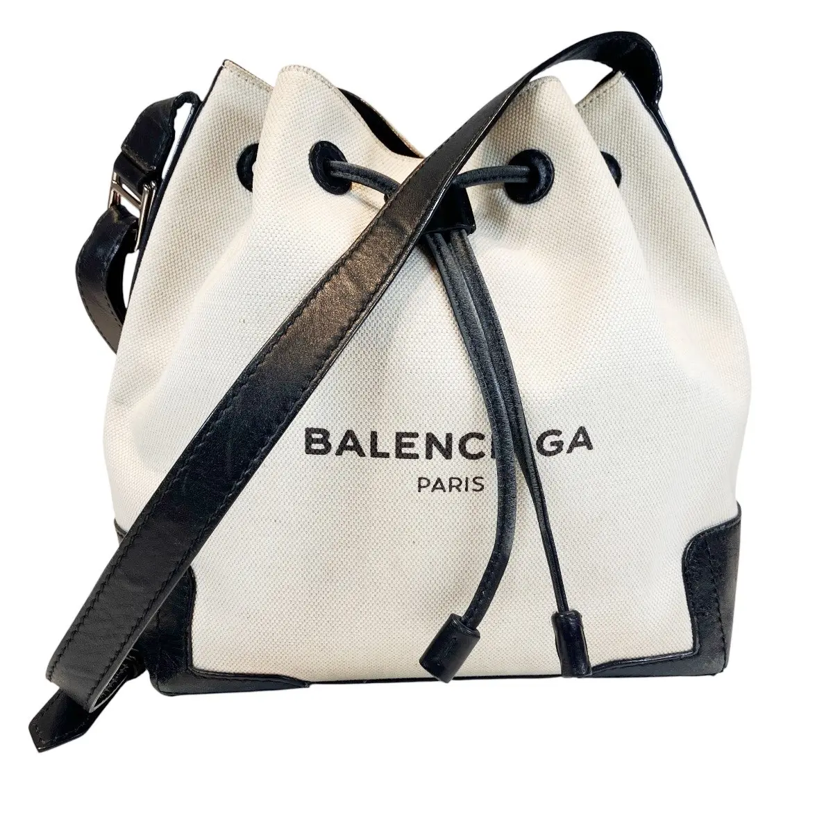 Pre-owned Balenciaga Canvas Shoulder Bags Navy Bucket bag