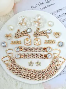 20 Piece Hole Shoe Buckle Set Gold Love Heart Flower Rhinestone Design, Abs Material Luxury Style Waterproof Durable Rhinestone Shoe Decoration