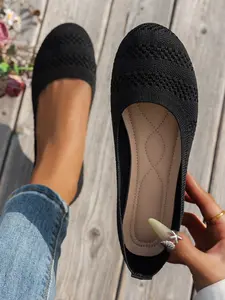New Flat Bottom Single Shoe, One Strap Design, Breathable Mesh Upper, Soft Elastic Sole, Casual Square Toe, All Seasons, Medium Width