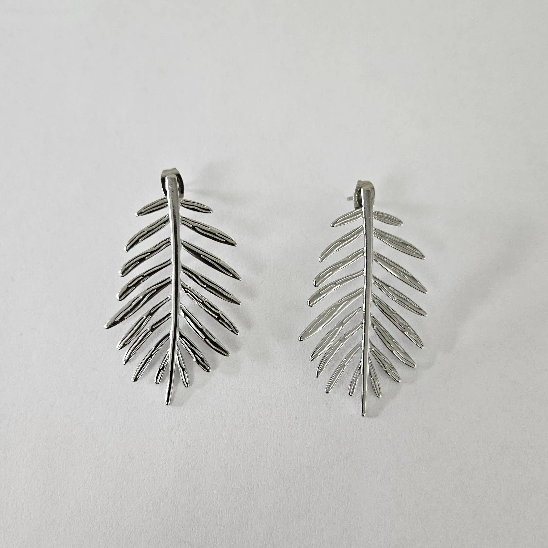 Omara Earrings (Aretes)