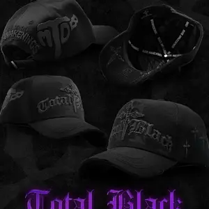 TOTAL BLACK rude