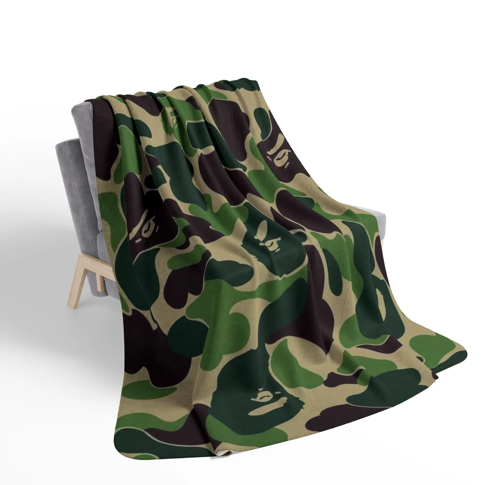 Streetwear Green Camo Throw Blanket, Hypebeast Ape Camouflage Fleece Plush Blanket for Couch Bed