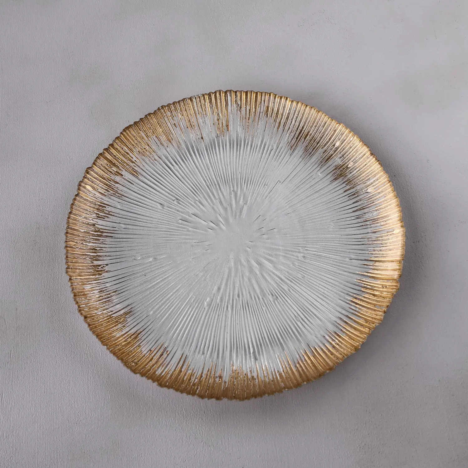 Beatriz Ball Radiant Charger Plate