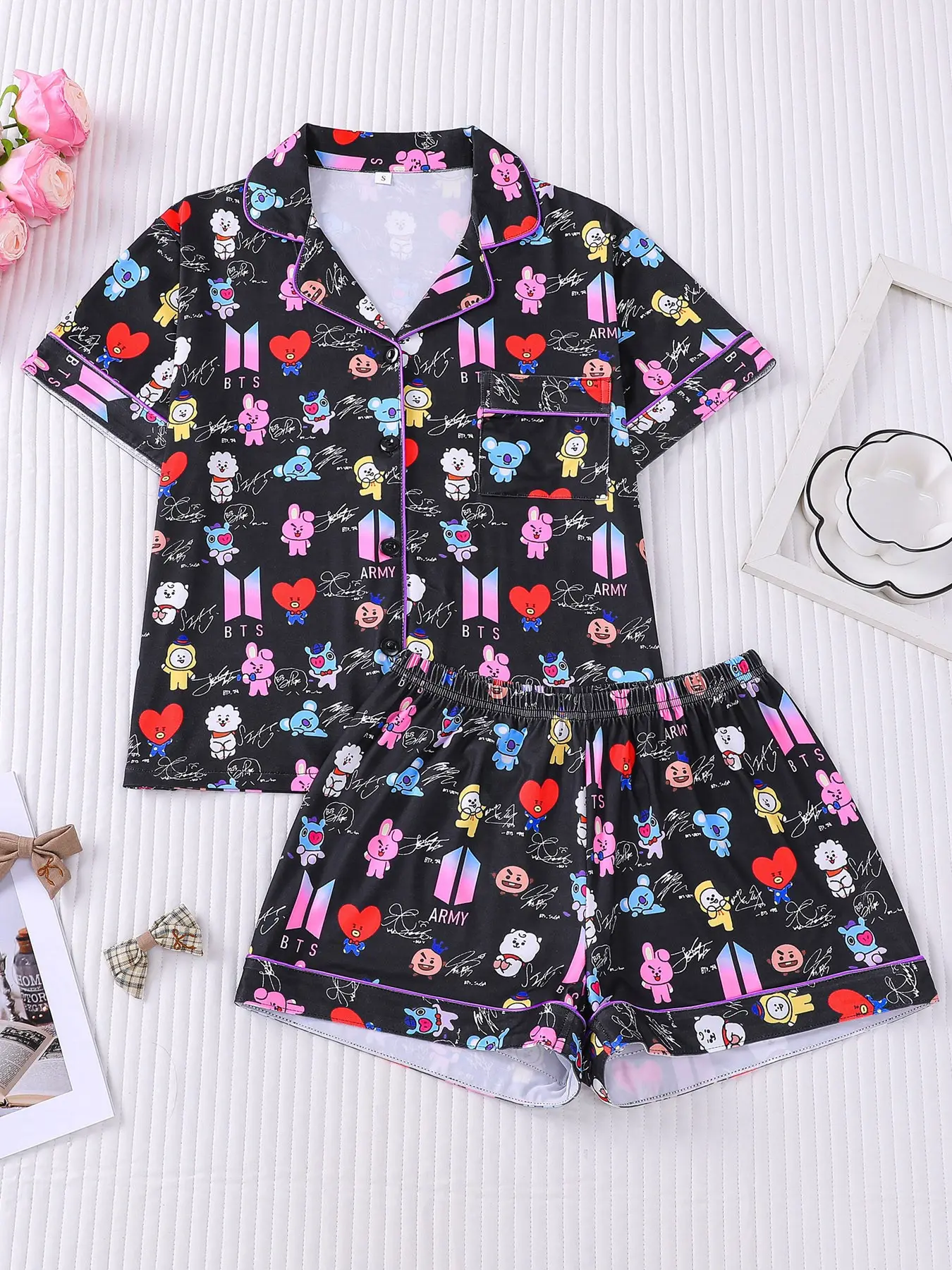 Women's 2-Piece Summer BT21 Cartoon Print Short Sleeve Pajama Set, Turn-Down Collar Button-Down Loungewear Set, Breathable Soft Fabric, Casual Wear for Home & Outings, Cool & Edgy Sweet Sleepwear, Versatile Four-Season Loungewear