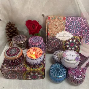 Soy candles with dried flowers