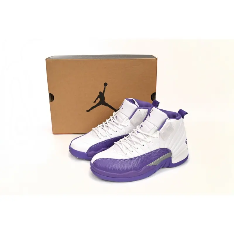 Streetwear basketball kicks that instantly elevate every crisp white violet purple neutral daily outfit, sweat-wicking pebbled smooth leather upper adopting solid creamy white leather base with bold violet purple contrast toe panels